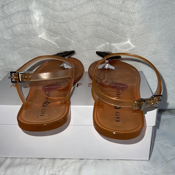Katy Perry’s Nugget 🐶 The Geli Sandal Size 8 NWT - Picture 8 of 14